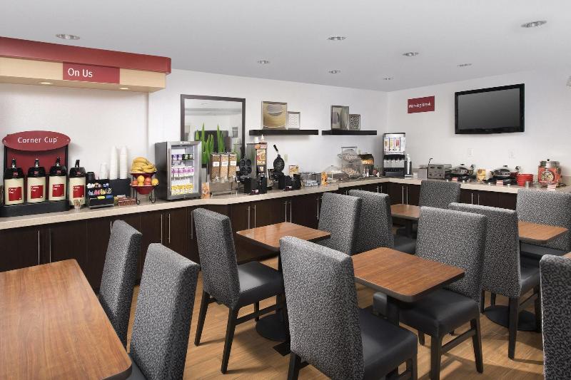 هتل Towneplace Suites By Marriott Albuquerque Airport
