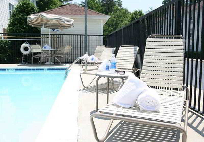 בית מלון כפרי Towneplace Suites By Marriott Charlotte Arrowood