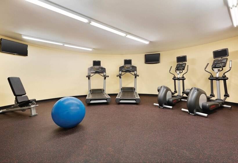 هتل Towneplace Suites By Marriott Denver Downtown