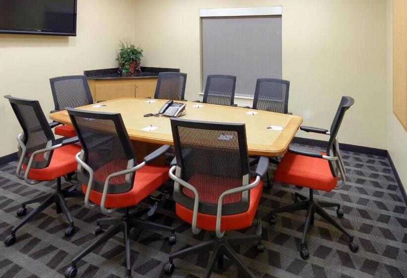 هتل Towneplace Suites Joplin
