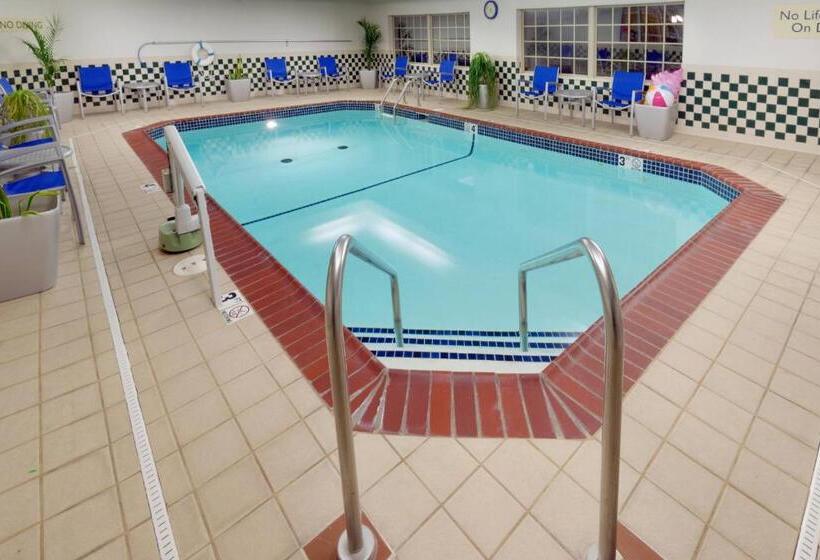 هتل Towneplace Suites Joplin