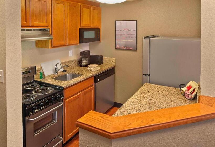 ホテル Towneplace Suites By Marriott Orlando East/ucf Area