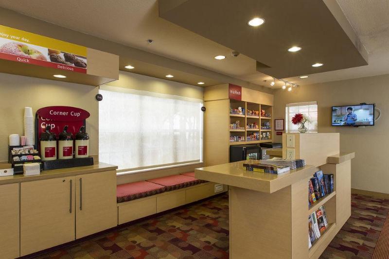 בית מלון כפרי Towneplace Suites Tallahassee North/capital Circle