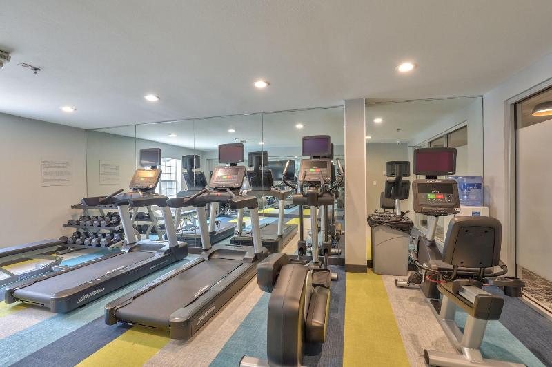 בית מלון כפרי Towneplace Suites Tallahassee North/capital Circle