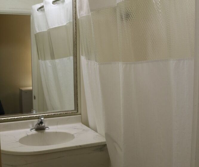 فندق Travelodge By Wyndham Pendleton Or
