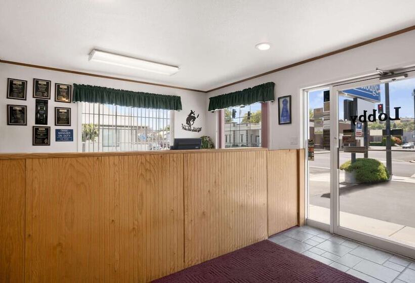 فندق Travelodge By Wyndham Pendleton Or