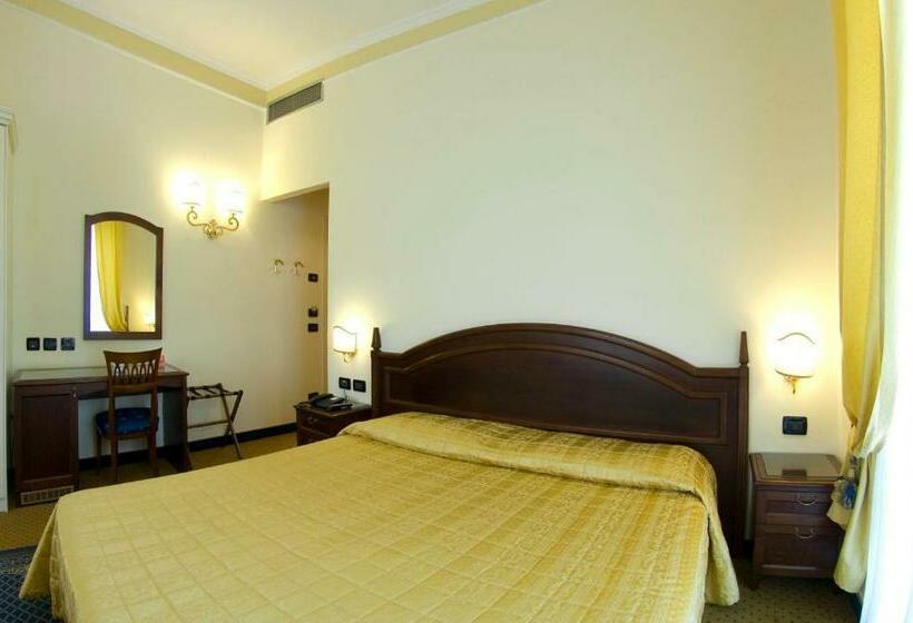 فندق Villa Fiorita