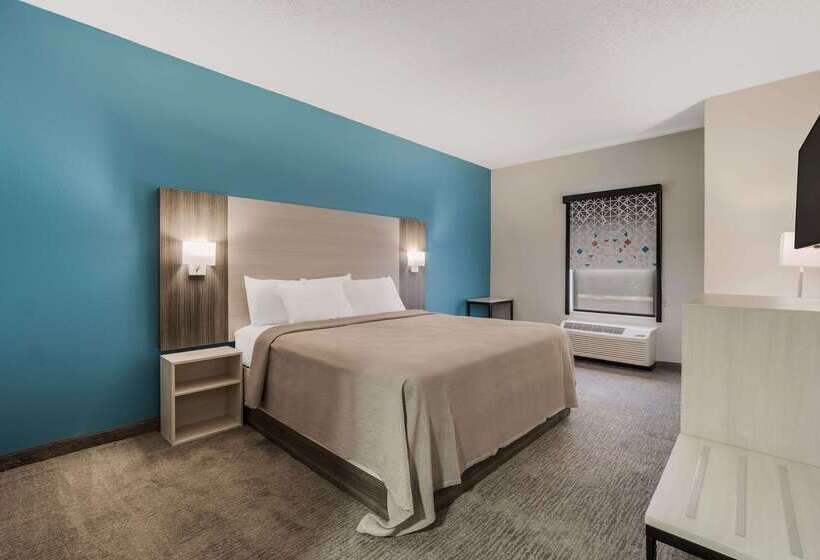 فندق على الطريق Quality Inn & Suites