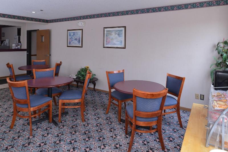 汽车旅馆  Americas Best Value Inn Wenona