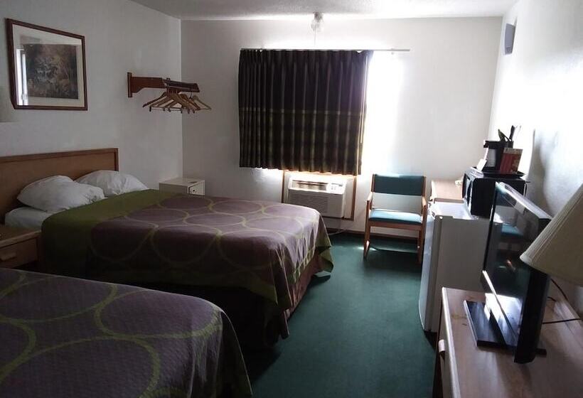 汽车旅馆  Amerihost Inn & Suites