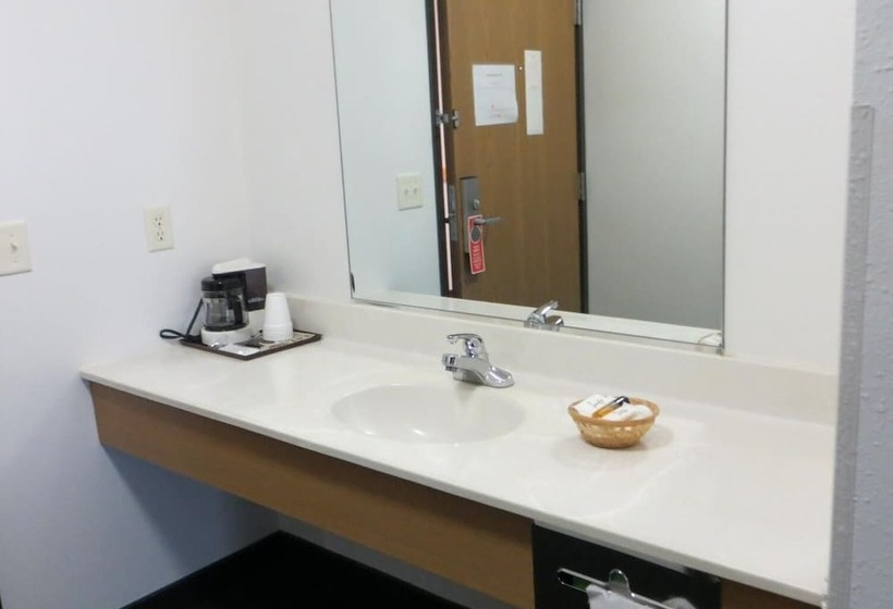 مُتل Amerivu Inn And Suites   Stanley
