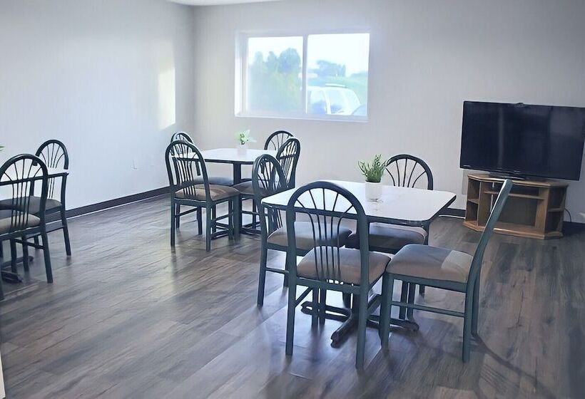 مُتل Amerivu Inn And Suites   Stanley