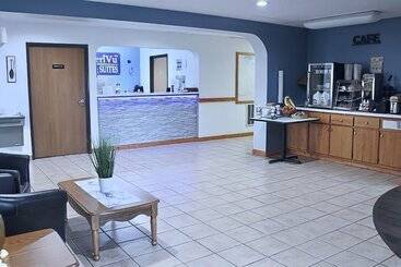 مُتل Amerivu Inn And Suites   Stanley