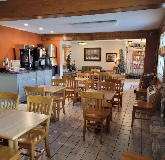 مُتل I M Hotel By Timberlake