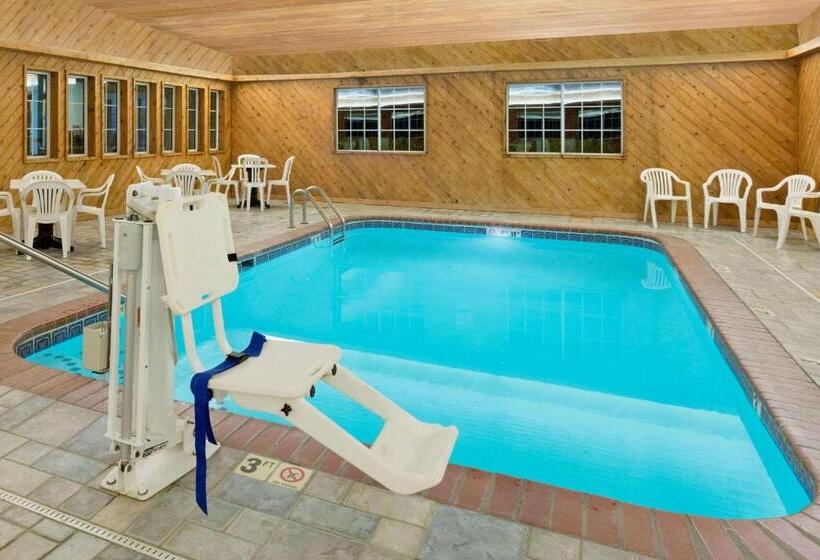 فندق على الطريق Super 8 By Wyndham Clarinda