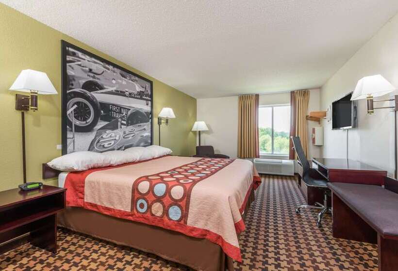 فندق على الطريق Super 8 By Wyndham Cloverdale In