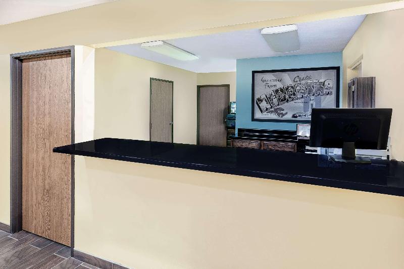 モーテル Super 8 By Wyndham Crete
