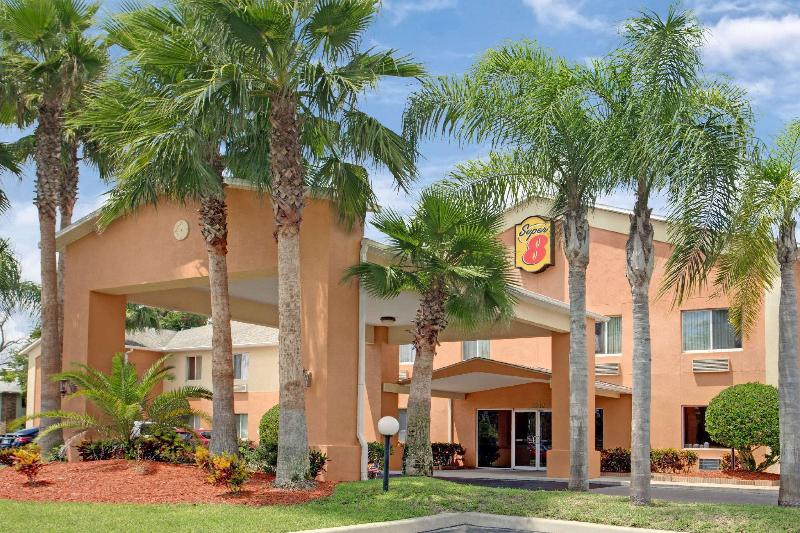 Motel Super 8 By Wyndham Daytona Beach