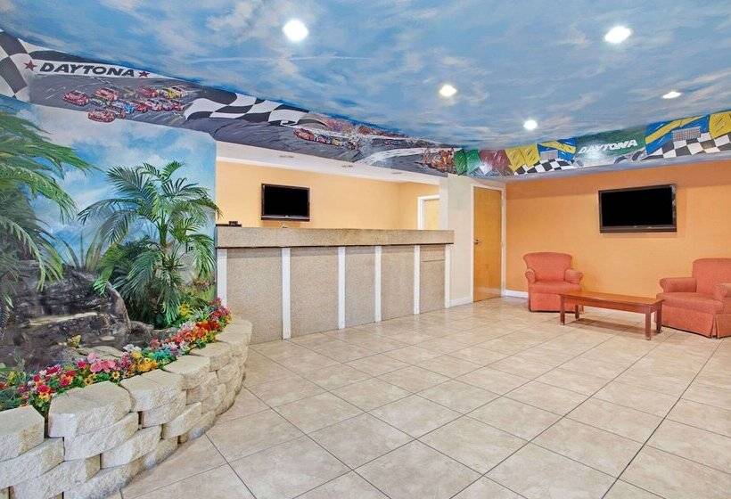 مُتل Super 8 By Wyndham Daytona Beach