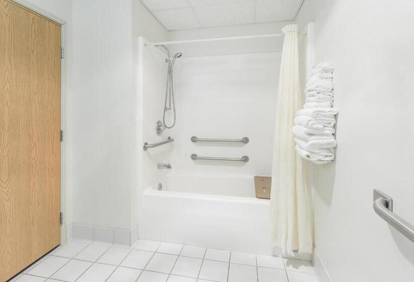 מוטל Americinn By Wyndham Eagle River Downtown