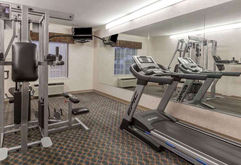 مُتل Super 8 By Wyndham Hillsboro Tx