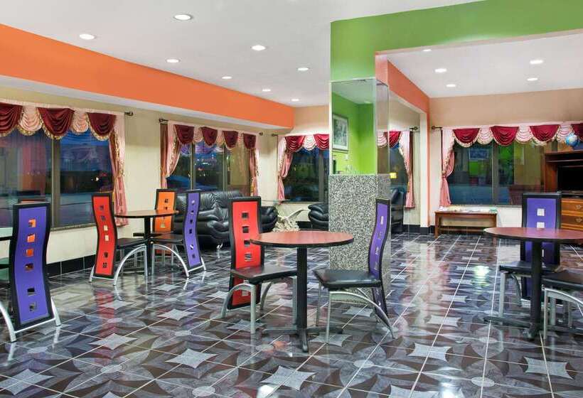 مُتل Belleza Inn & Suites Humble   Fm 1960