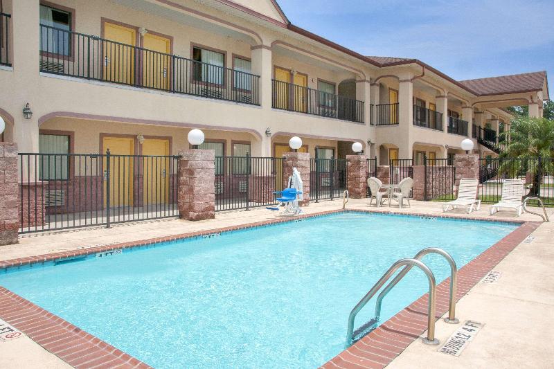 مُتل Belleza Inn & Suites Humble   Fm 1960