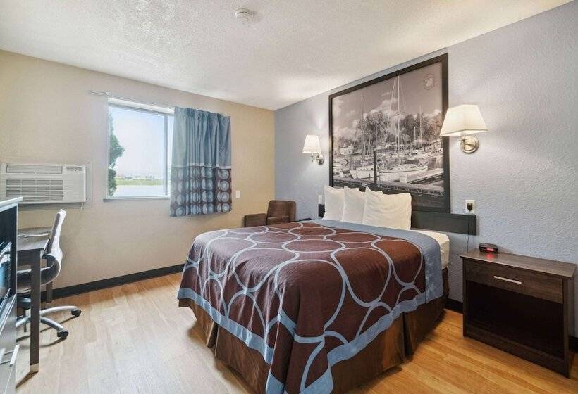 모텔 Super 8 By Wyndham Kenosha/pleasant Prairie