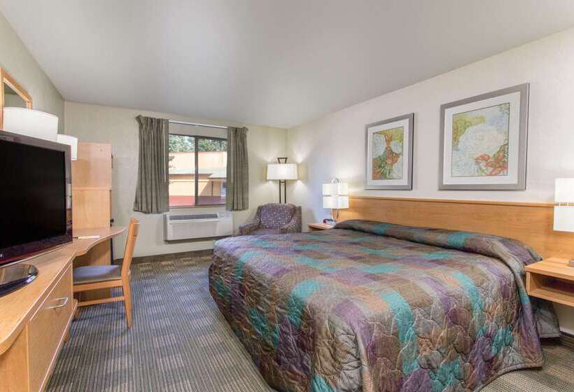 فندق على الطريق Super 8 By Wyndham Lacey Olympia Area