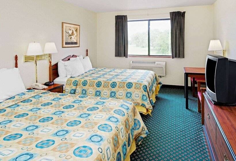 مُتل Super 8 By Wyndham Omaha Eppley Airport/carter Lake