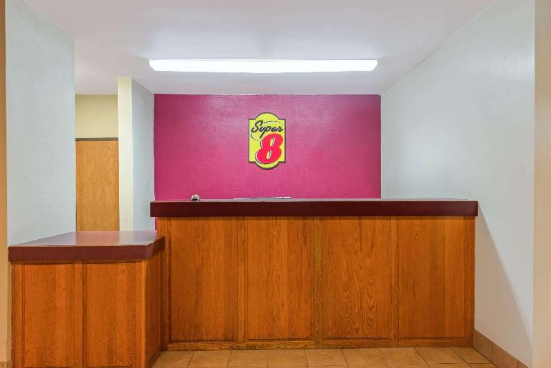 מוטל Super 8 By Wyndham Pevely