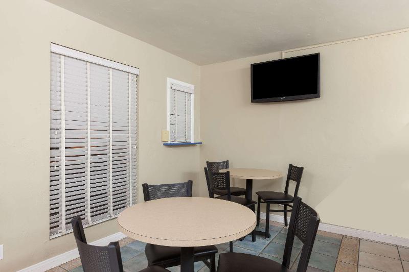مُتل Super 8 By Wyndham Santa Barbara/goleta