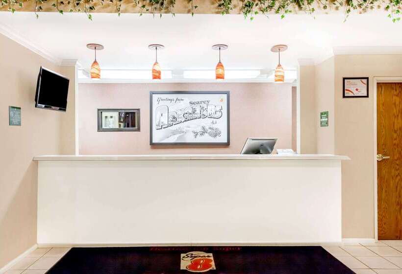 فندق على الطريق Super 8 By Wyndham Searcy Ar