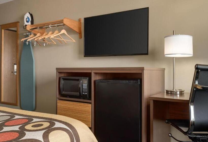 مُتل Super 8 By Wyndham Sioux Falls