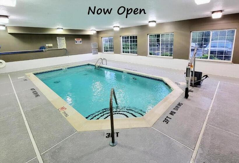 מוטל Super 8 By Wyndham Smithfield Selma