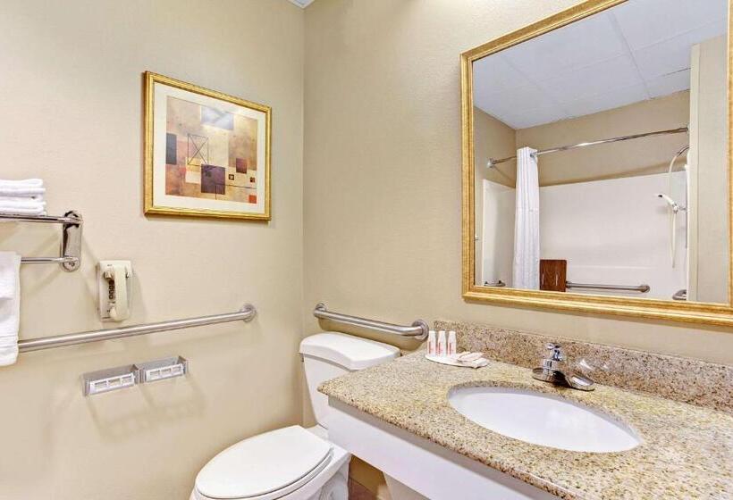 מוטל Super 8 By Wyndham Smithfield Selma