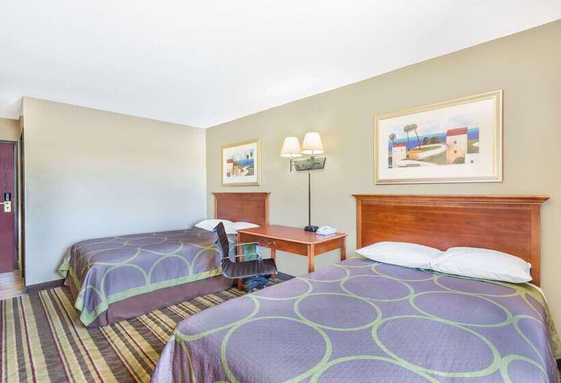 فندق على الطريق Super 8 By Wyndham Tilton/lake Winnipesaukee