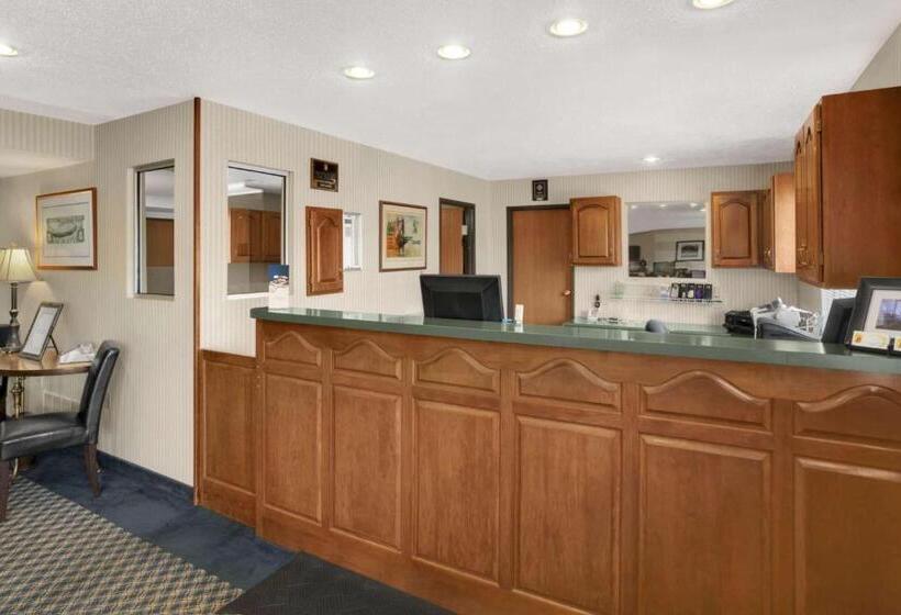 מוטל Super 8 By Wyndham Washington