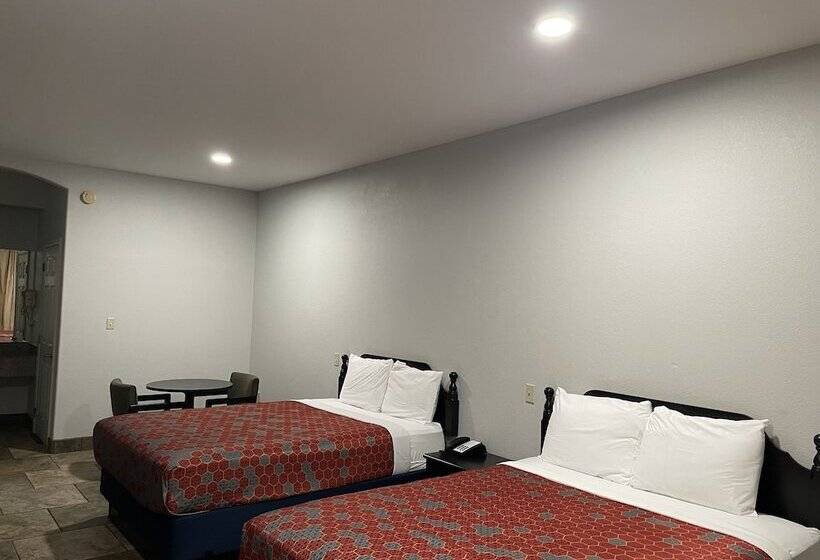 مُتل Texas Inn La Feria