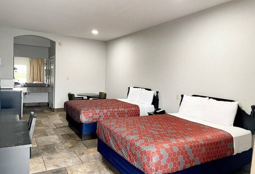مُتل Texas Inn La Feria