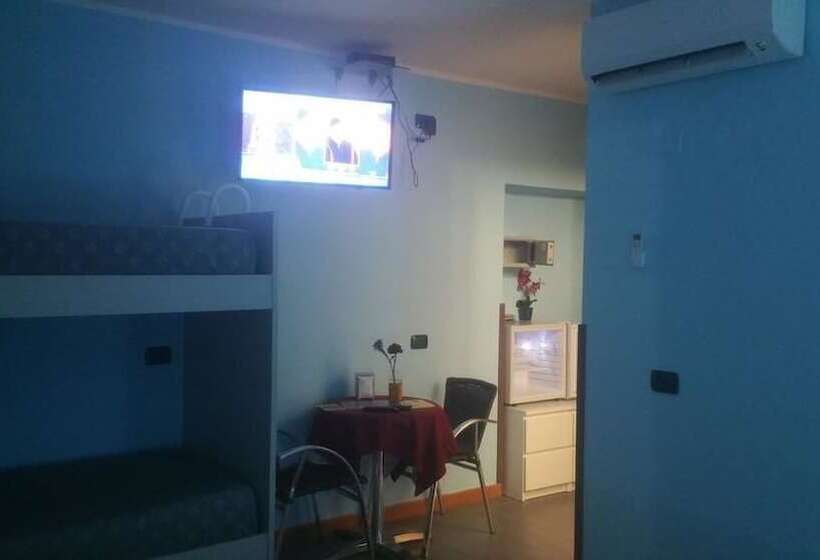 مبيت وإفطار Bar Centrale Zichella