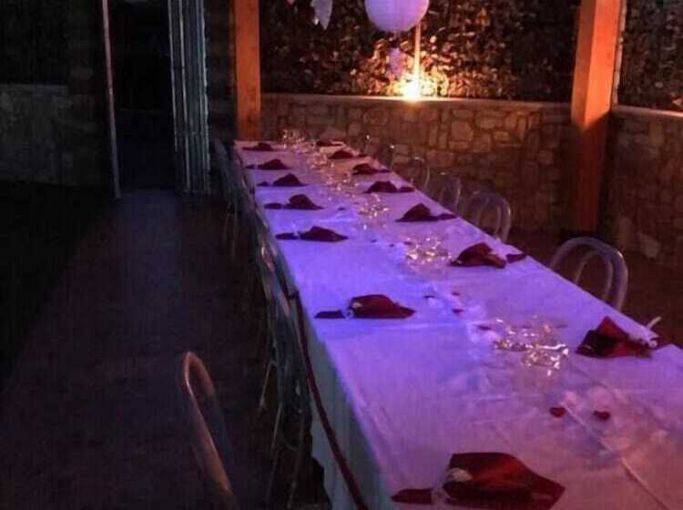 مبيت وإفطار Bar Centrale Zichella