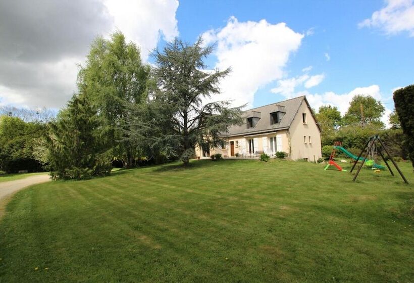 مبيت وإفطار Le Bois De Crépi