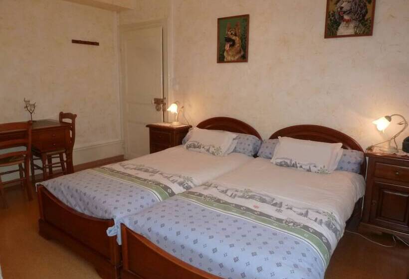 ベッドアンドブレックファースト Les Cigales Chambre D Hote
