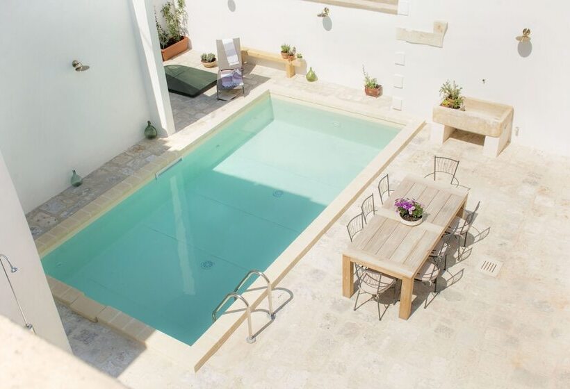 مبيت وإفطار Palazzo L Ambasciatore  Luxury Holiday Home Con Piscina Privata