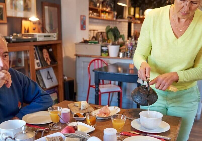 تختخواب و صبحانه Un Soir D été   Chambres D Hôtes