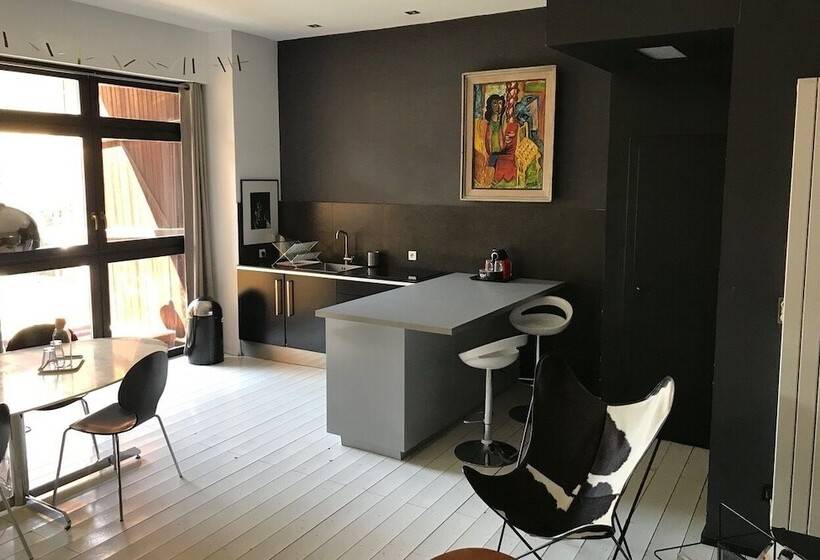 تختخواب و صبحانه Un Soir D été   Chambres D Hôtes