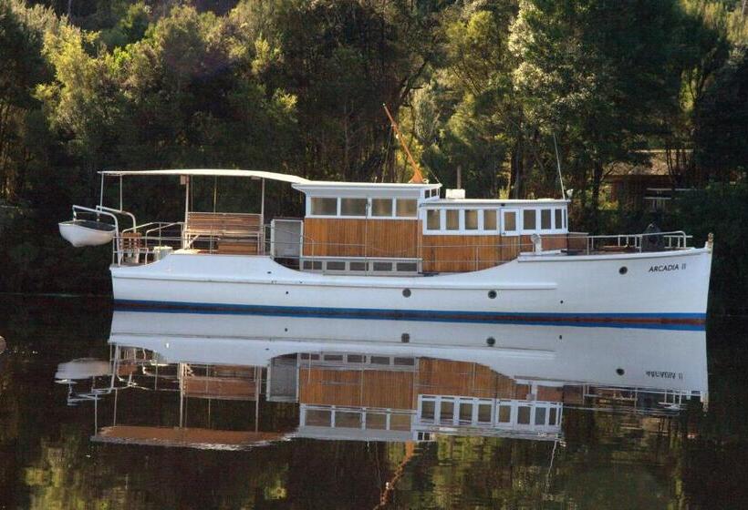 Corinna Wilderness Village