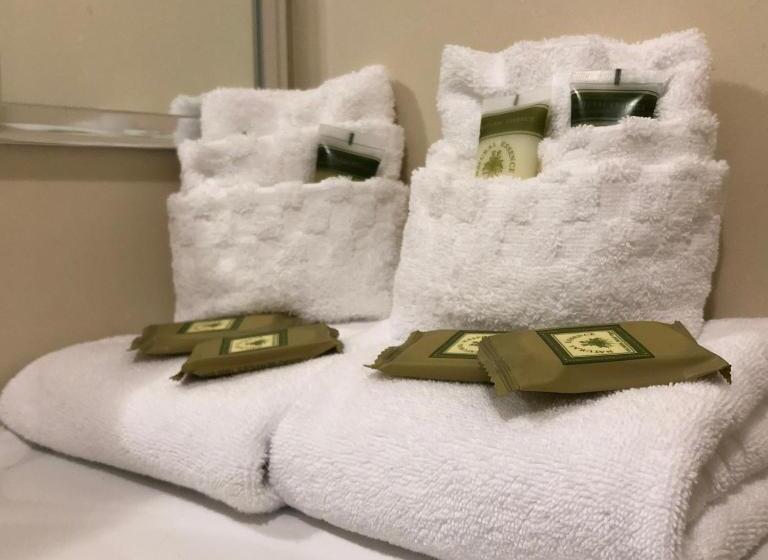 Corinna Wilderness Village