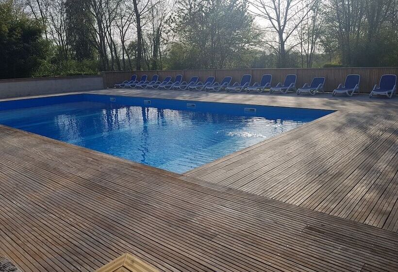 酒店 Camping Le Petit Lion   Gites